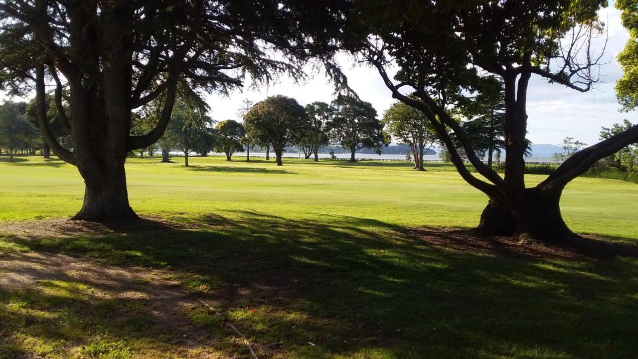 Omokoroa Golfers Retreat - B&B Dış mekan fotoğraf
